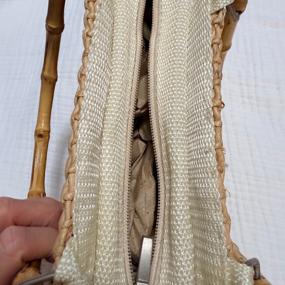 Handwoven Straw Bamboo Handle Purse “Hawaii” Leaf Design Beach Resort Tote Bag - Picture 4 of 8